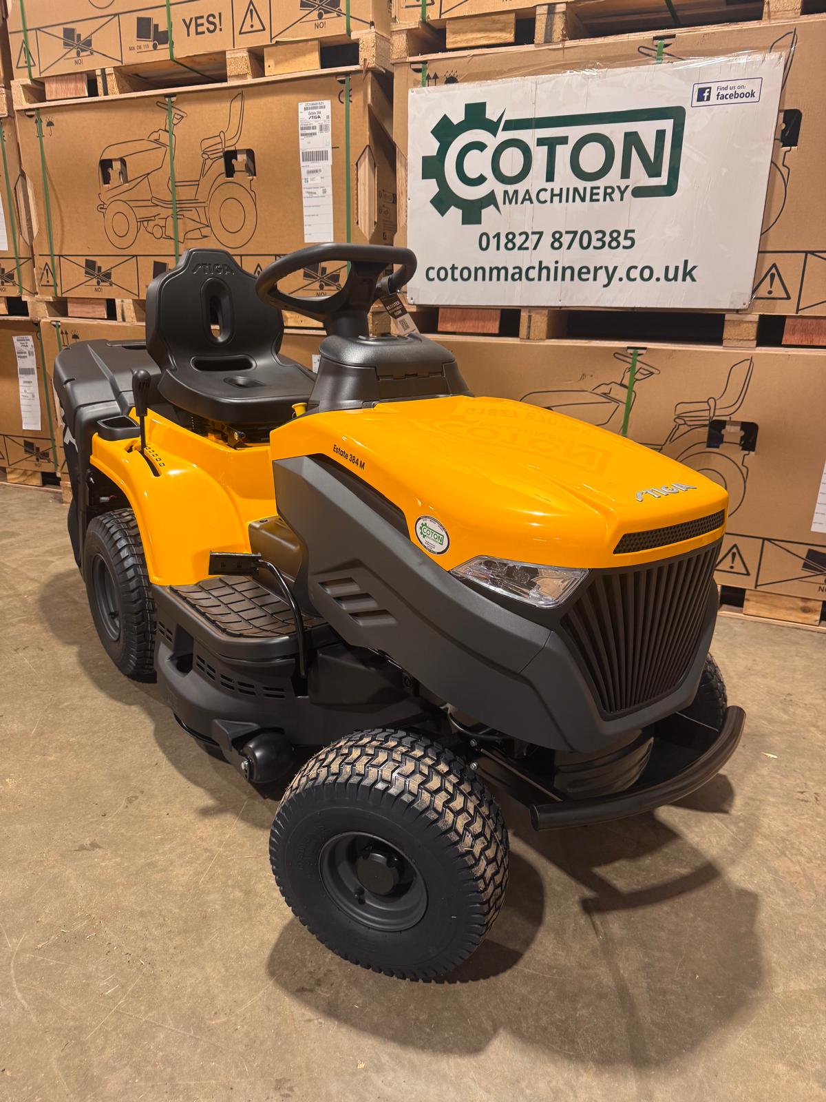 Stiga Estate 384M Ride-On Lawnmower with Collector 34"