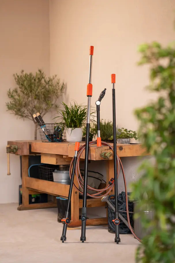 GARDENA Cleansystem Telescopic Handle M-XL