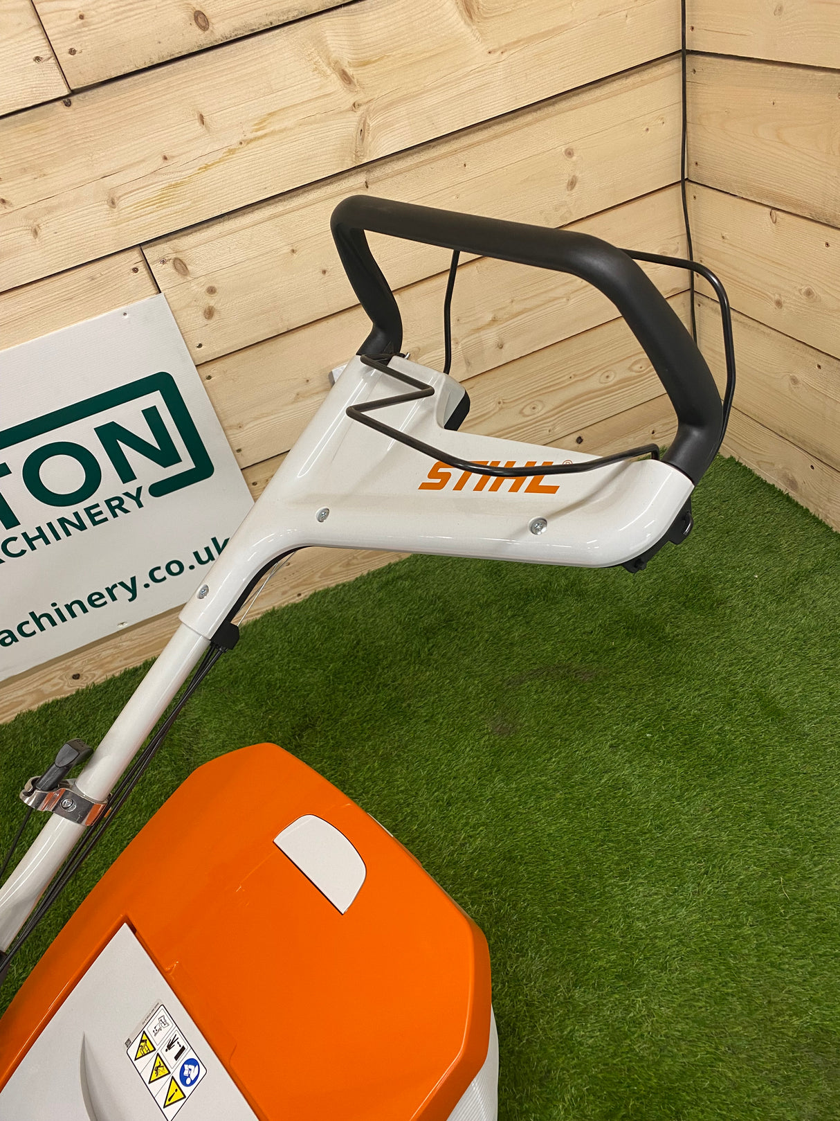 STIHL RM448.1TC Self-Propelled Petrol Lawn Mower - Ex Display