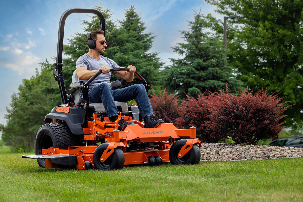 ARIENS ZENITH 60" Zero-Turn Mower