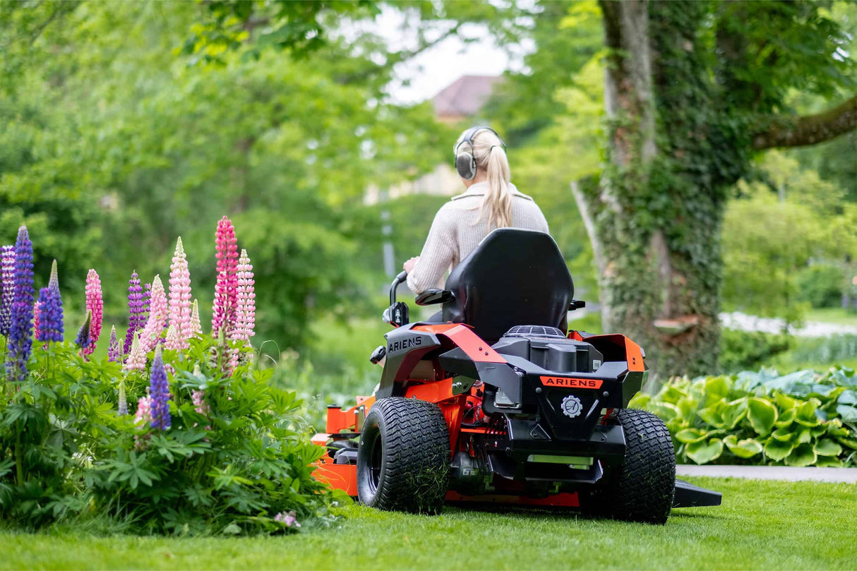 ARIENS IKON 52" Zero-Turn Mower