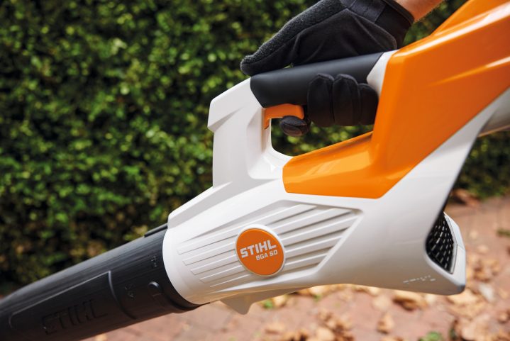 NEW! STIHL BGA50 Handheld Cordless Blower - AK System (unit only)