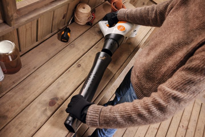 NEW! STIHL BGA30 Handheld Cordless Blower - AS System (unit only)
