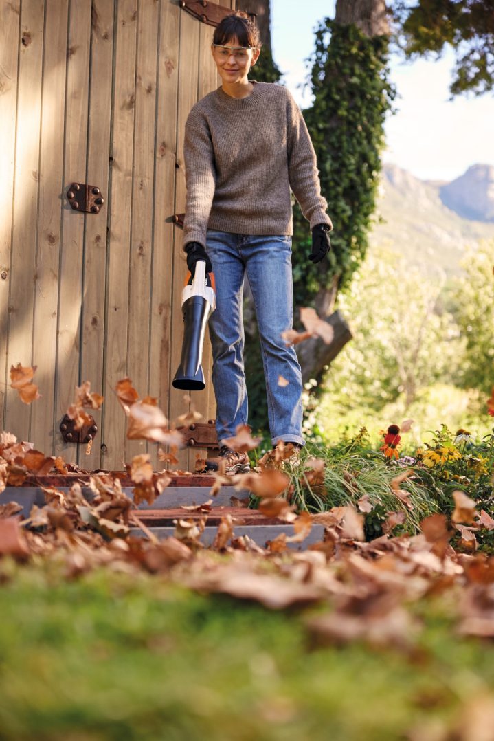 NEW! STIHL BGA30 Handheld Cordless Blower - AS System (unit only)