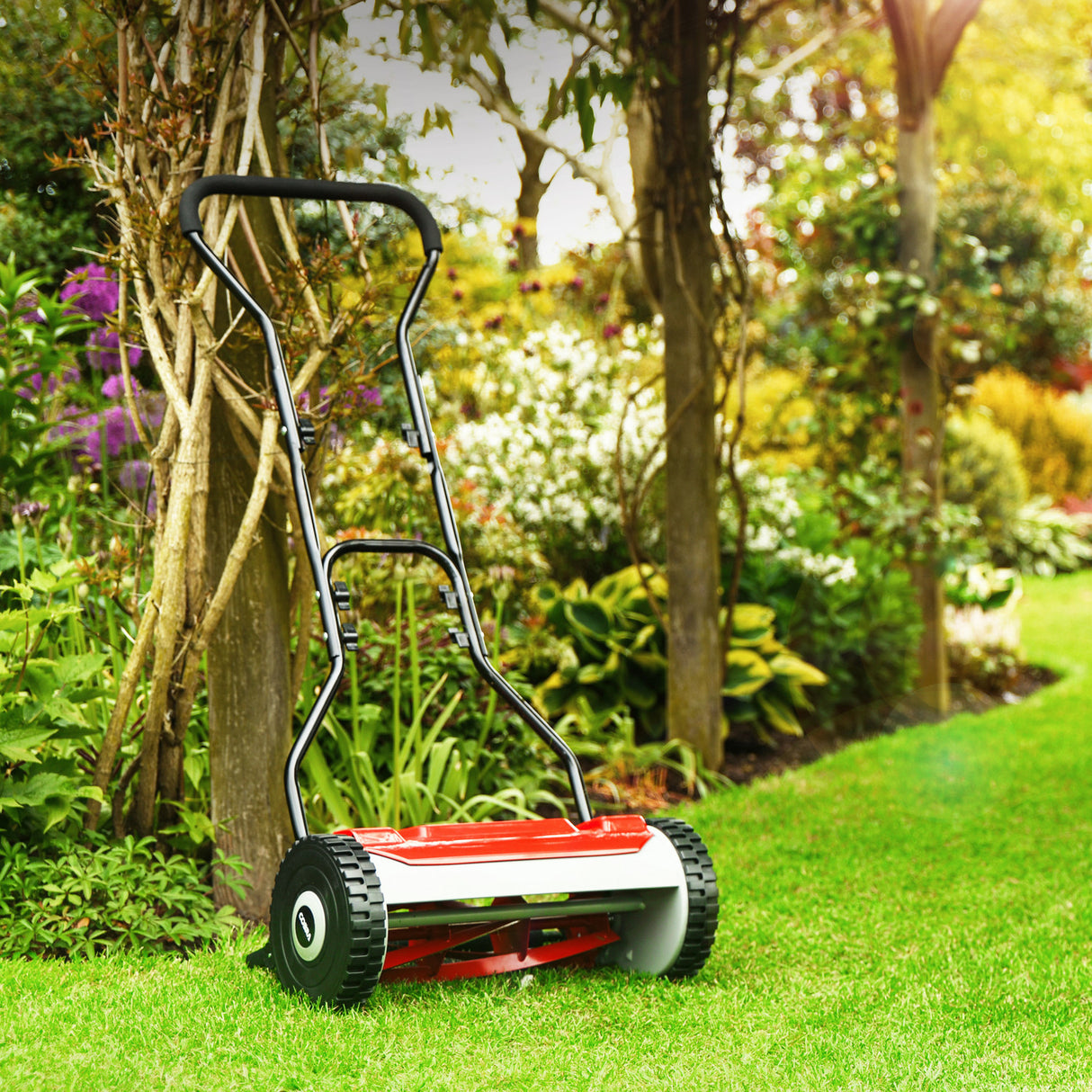Cobra HM381 15" Hand Cylinder Mower with Grass Collector