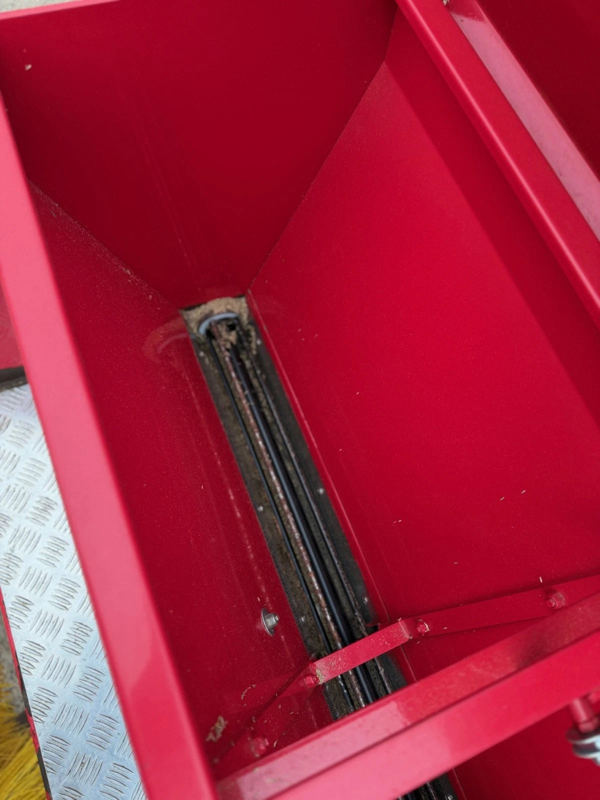 USED Blec BMS1000 Multi-Seeder