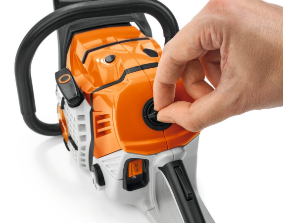 STIHL Battery-Operated MS500i Children's Toy Chainsaw