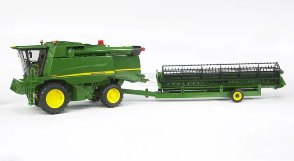 John Deere Combine Harvester T670i