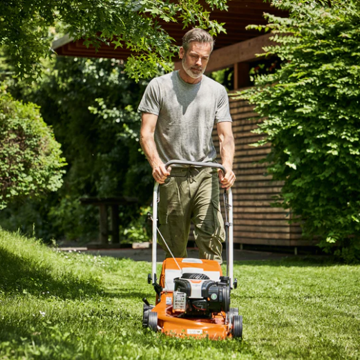 STIHL RM248T Petrol Lawn Mower - Ex-display to clear