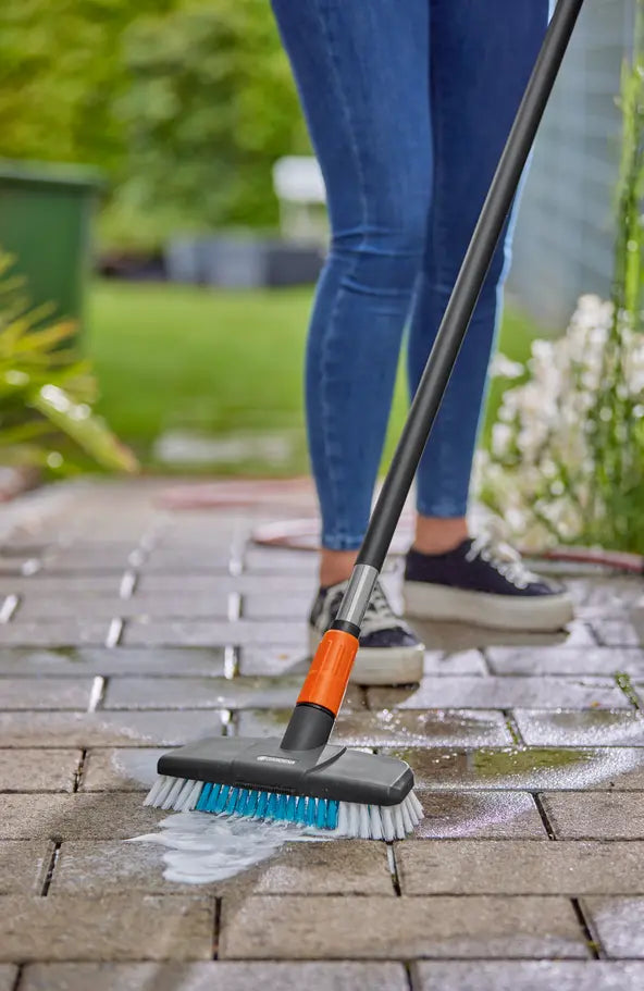 GARDENA Cleansystem Handle Brush hard