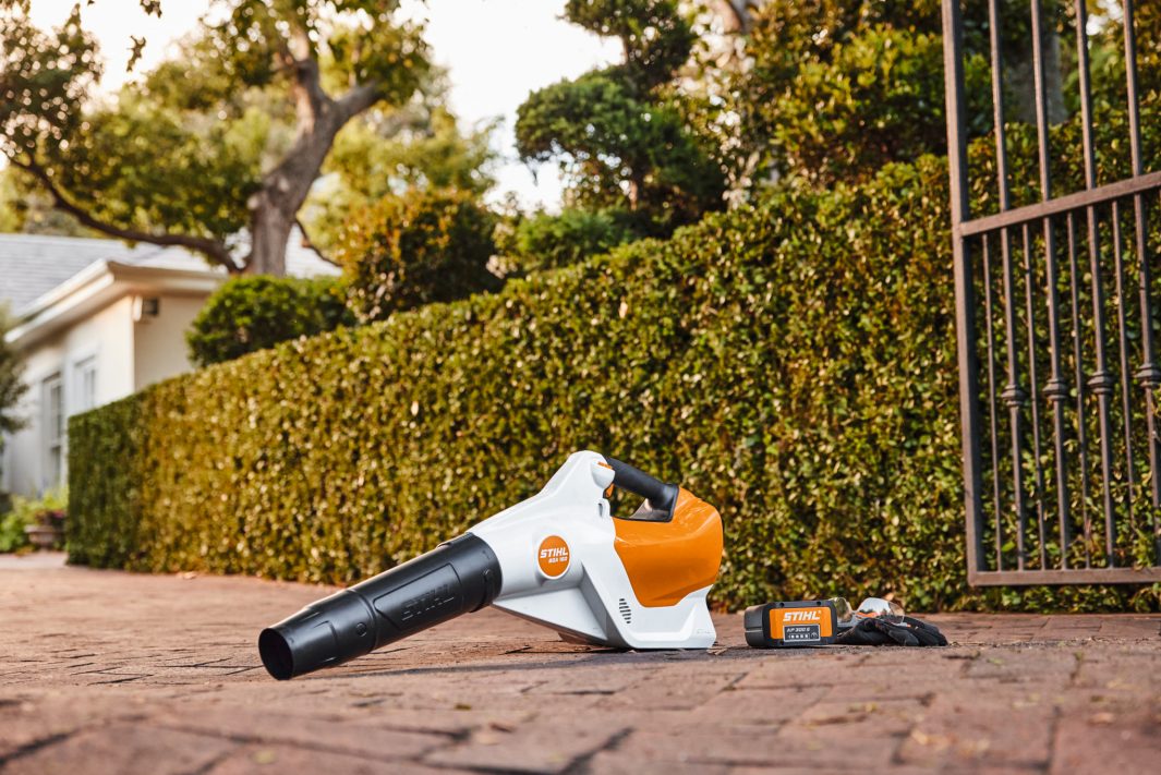 NEW! STIHL BGA160 Handheld Cordless Blower - AP System (unit only)