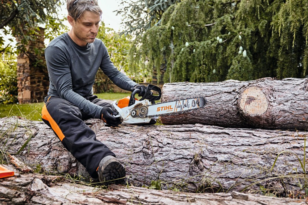 STIHL MSA220C-B Battery Chainsaw 14" AP System (unit only)