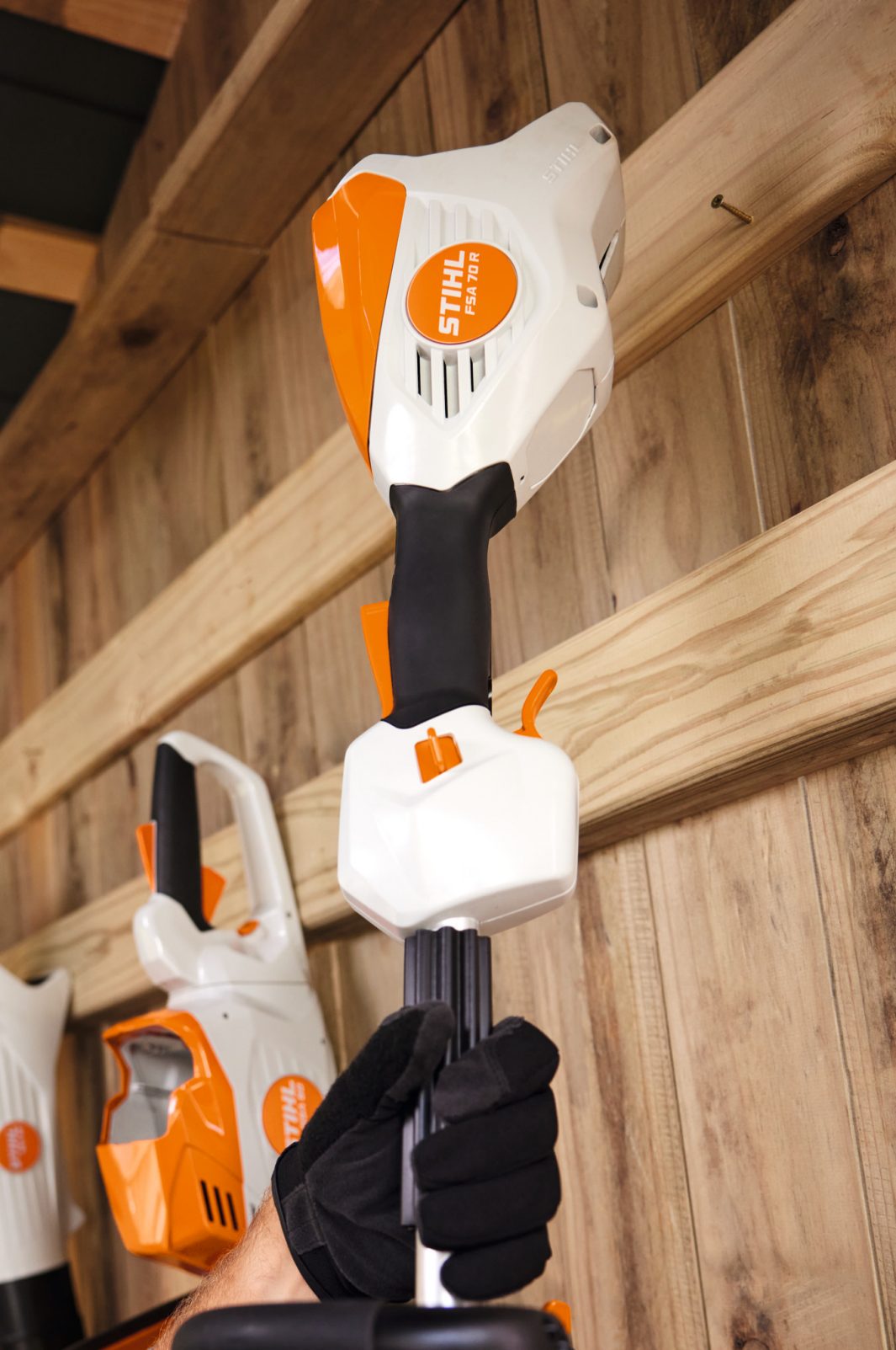 STIHL FSA70R Cordless Grass Trimmer - AK System (excluding battery & charger)