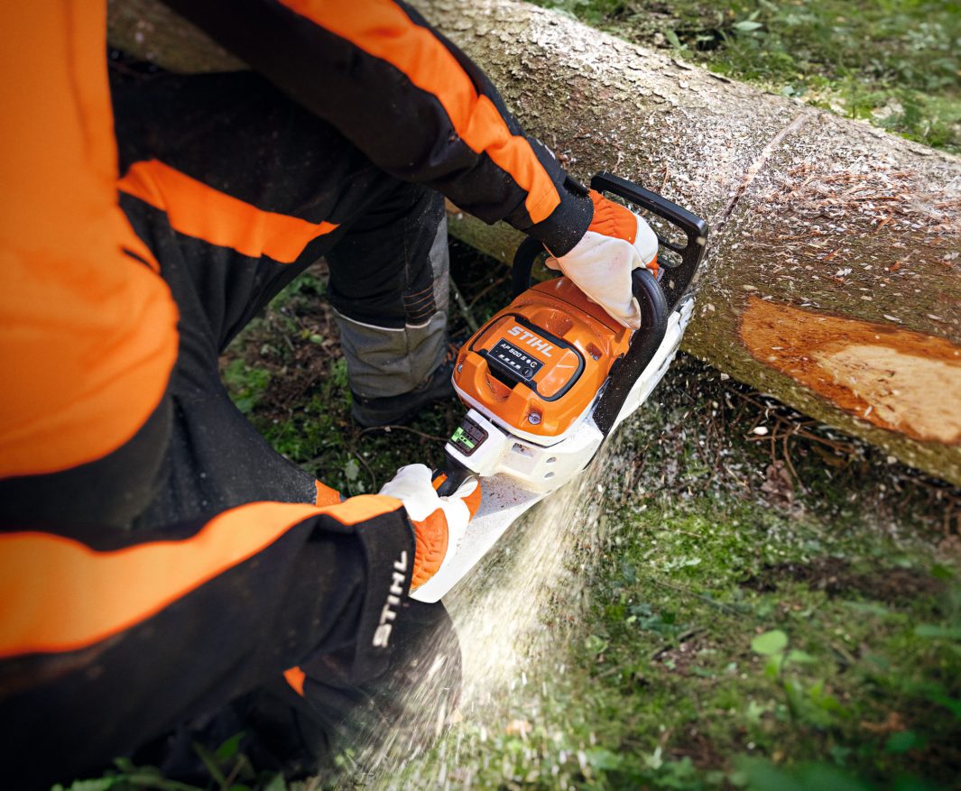 STIHL MSA300 Battery Chainsaw 16" AP System (unit only)