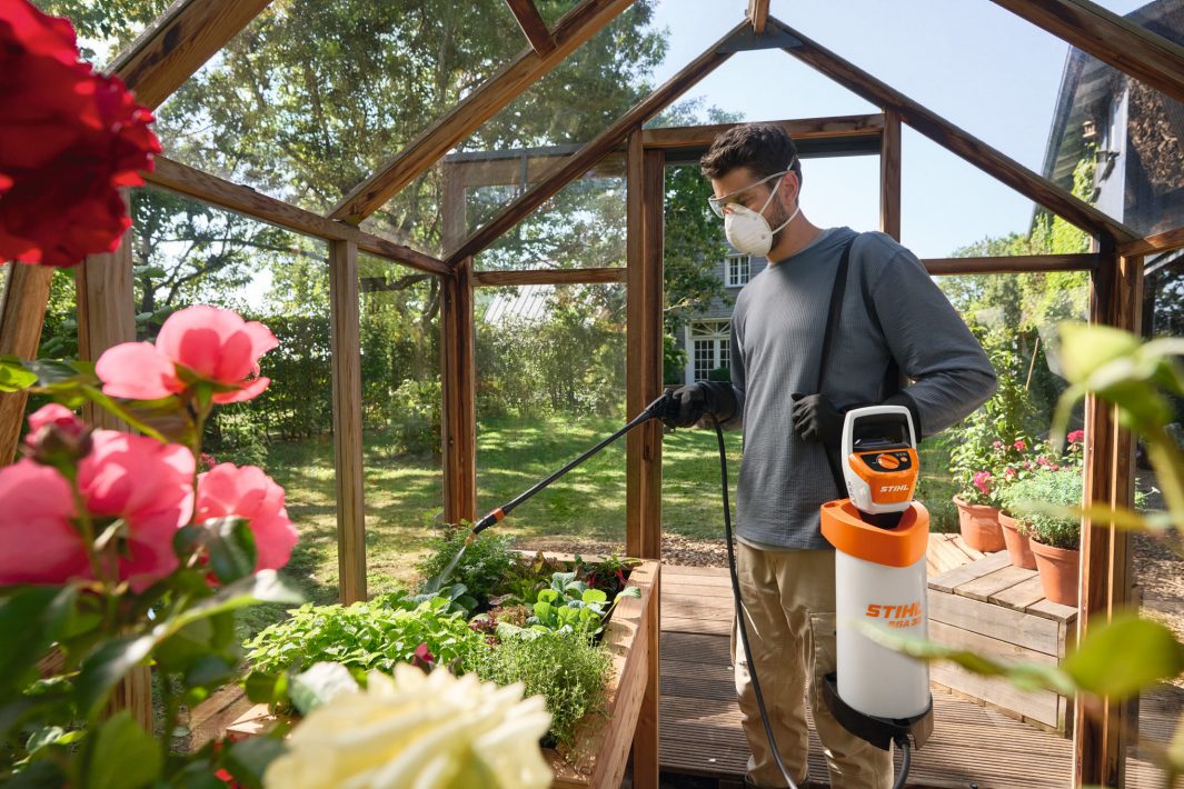 Stihl SGA30 Cordless Sprayer Set - AS System (with AS2 & Charger)