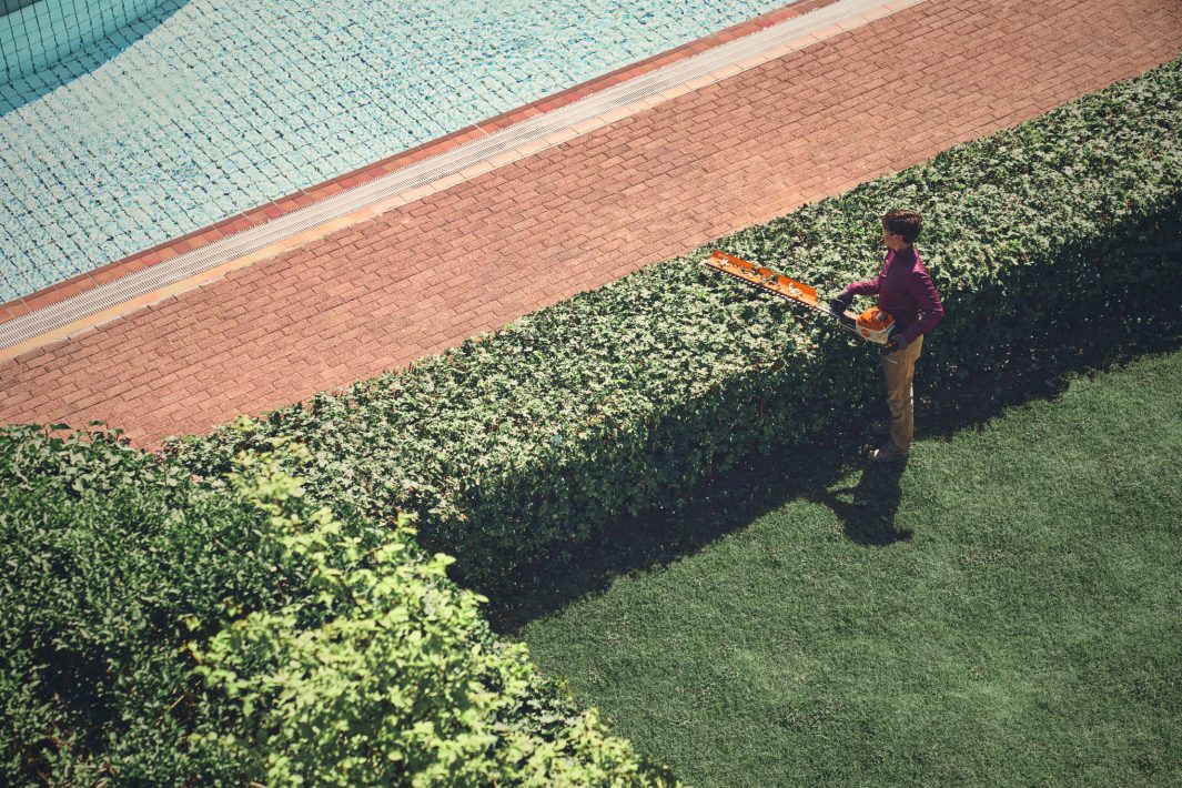STIHL HSA150T Cordless Hedgetrimmer 40" - AP System (unit only)