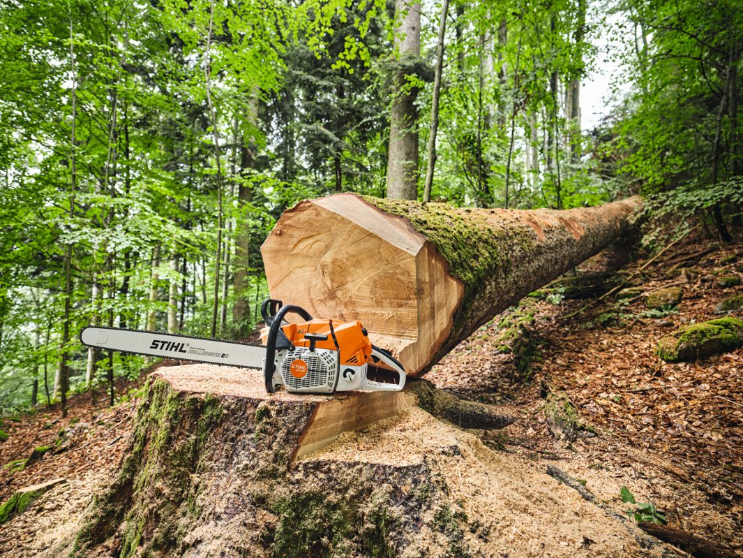 STIHL MS881 Petrol Chainsaw 30
