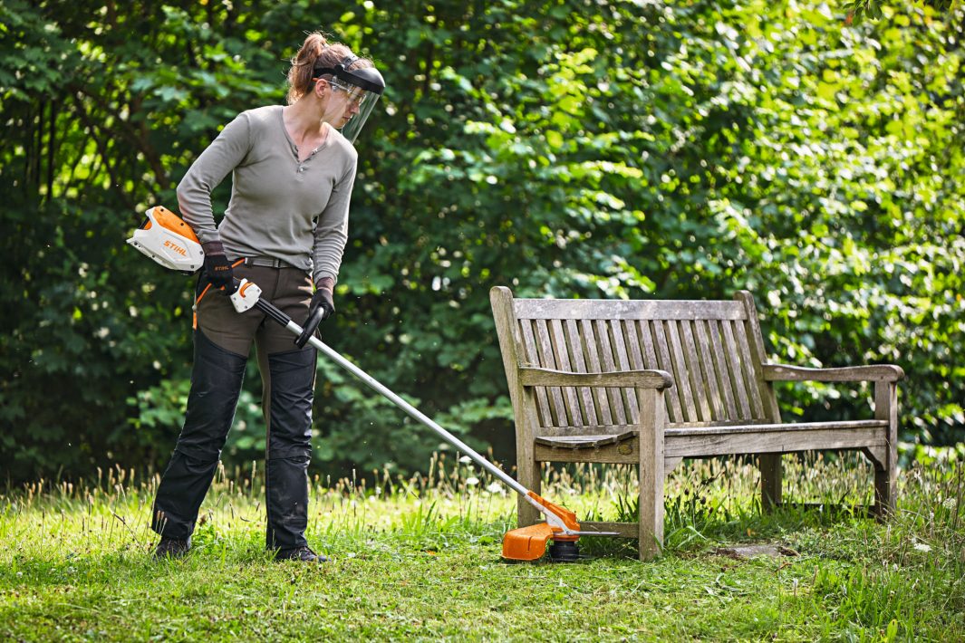 STIHL FSA86R Cordless Grass Trimmer - AP System (unit only)