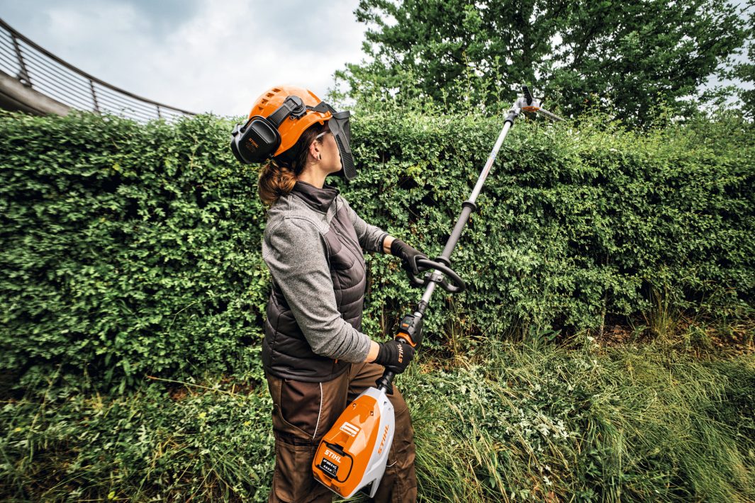 STIHL HLA140-B Long-Reach Cordless Hedge Trimmer - AP System