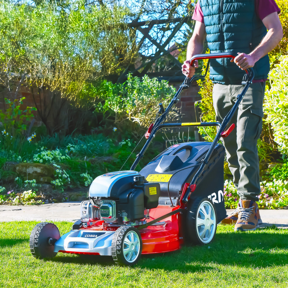 Cobra M51SPC Petrol Self-Propelled Lawnmower 20"