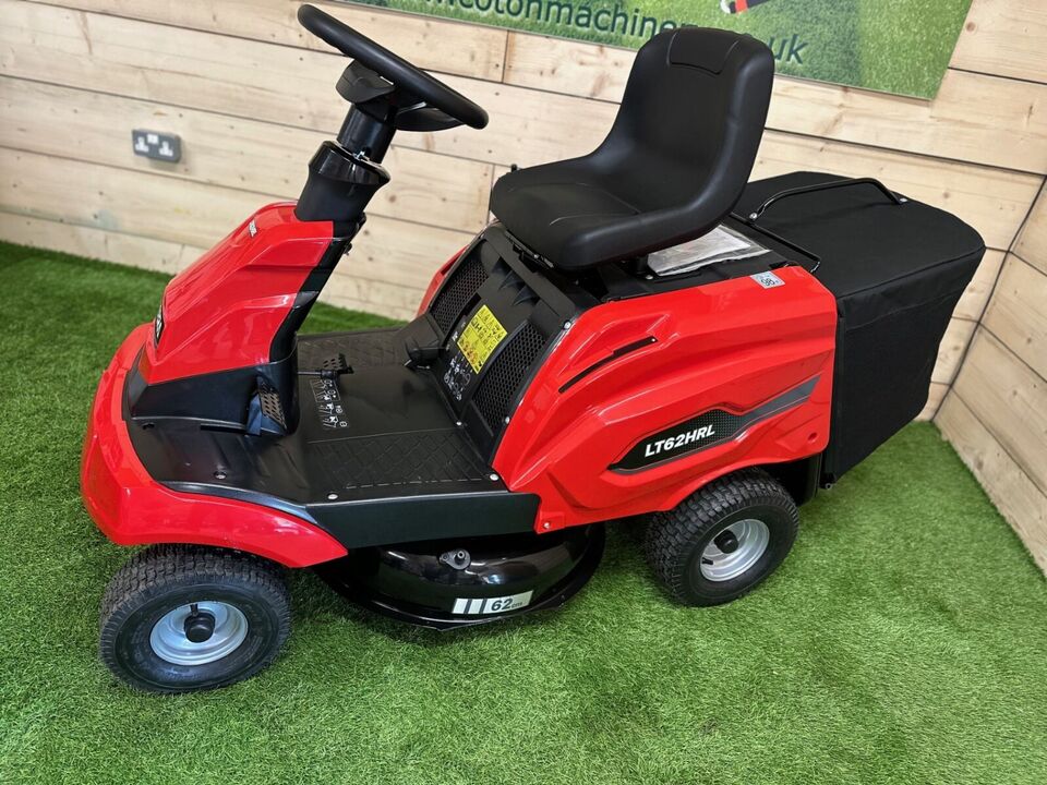 Cobra LT62HRL Petrol Lawn Tractor 62cm Ride On Mower