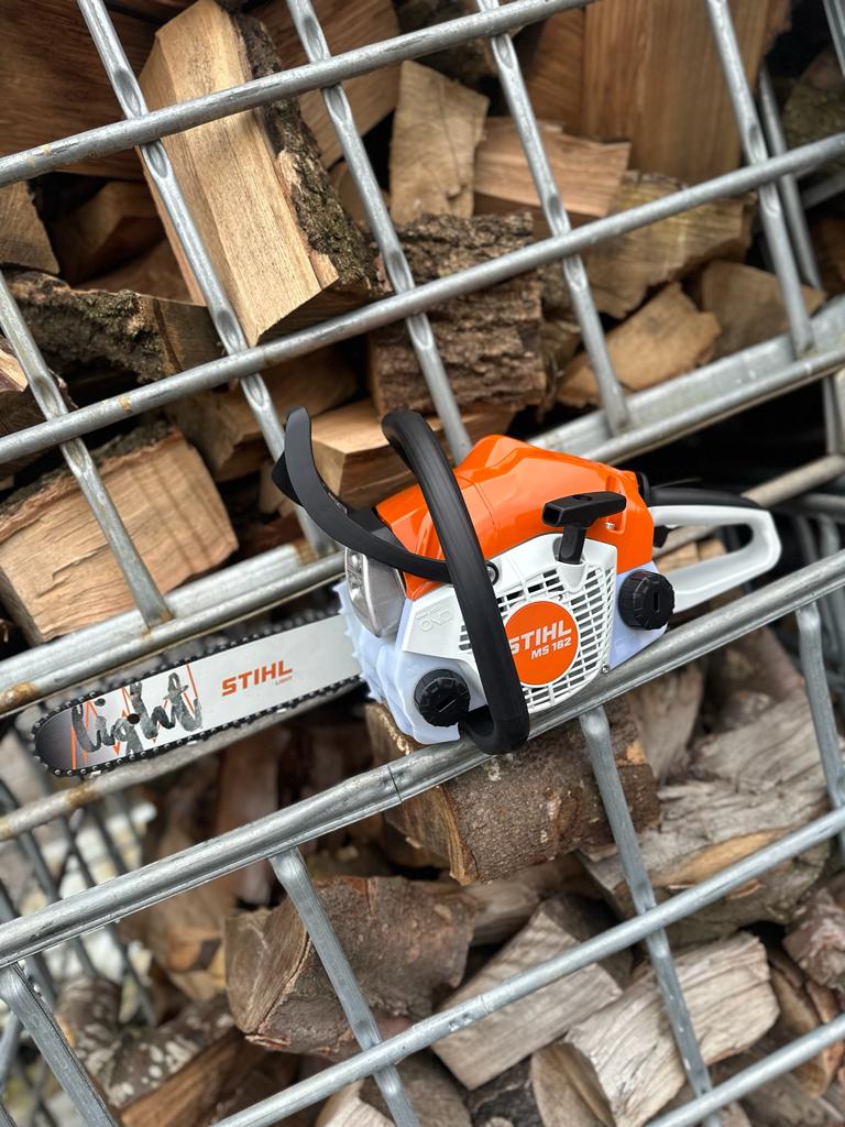 STIHL MS162 Chainsaw 12"